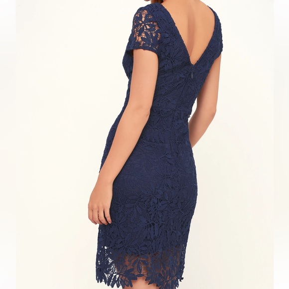 ⭐️NWOT⭐️ Lulus Right Sheer, Right Now Navy Blue Lace Bodycon Dress - Picture 2 of 8
